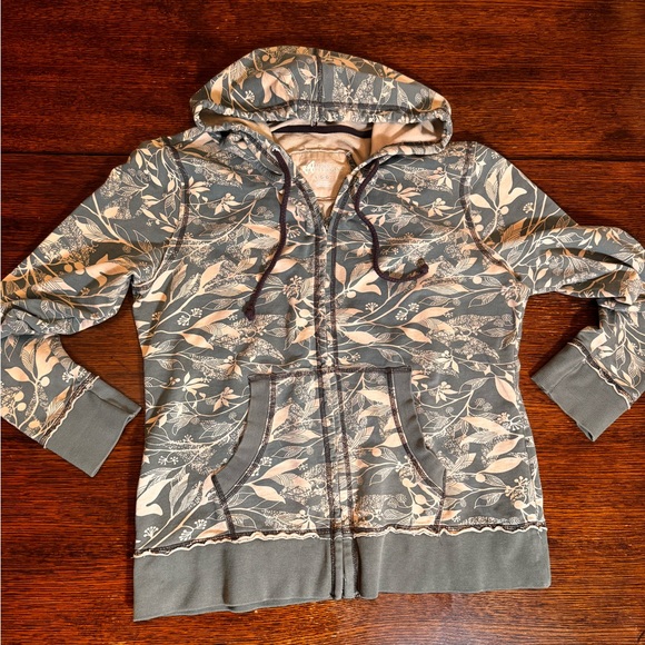 Natural Reflections Patterned Zip-Up Jacket - Picture 1 of 9